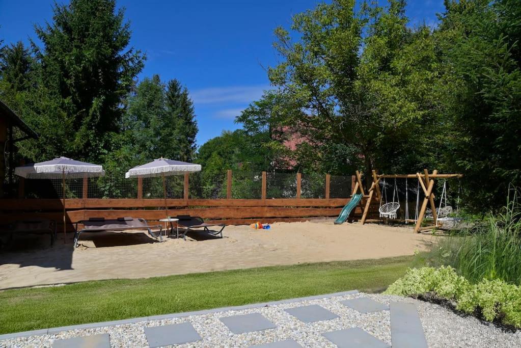 Polana Slowikowa 5 Star- Domek W Gorach Z Jacuzzi, Sauna,Basen,Ogrod Z Lasem, Kominek I Narty Stroza  Exterior photo